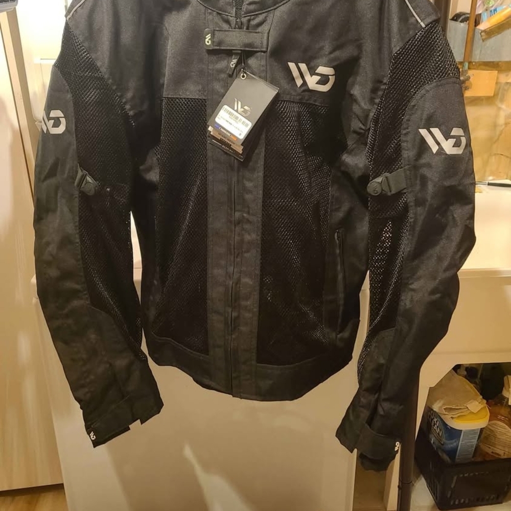 Black Men's Performance Jacket